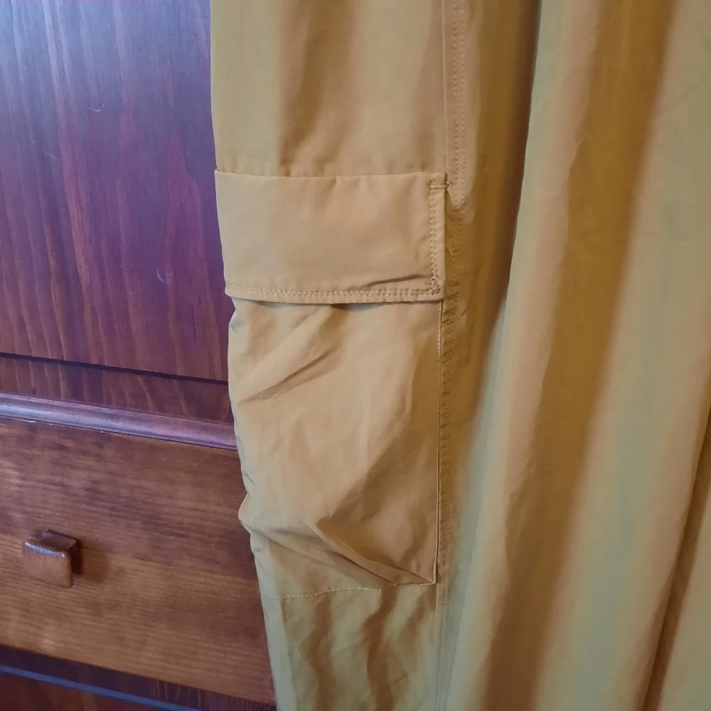 Fabletics Eleanor Cargo Track Pants Warm Olive High-rise Wide Leg Size 3X - Picture 8 of 15